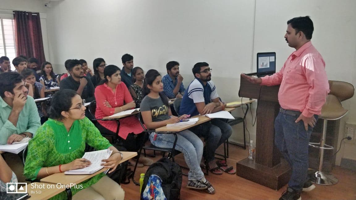 Bangalore IAS Academy — classroom session 44